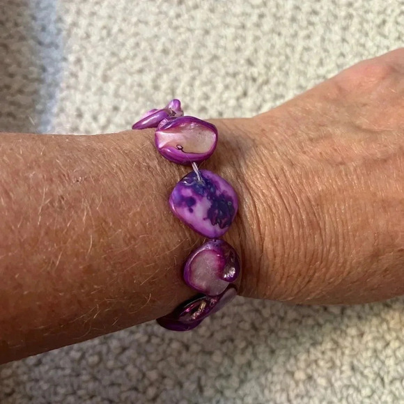 Purple Stone/Shell Bracelet Boho/Beachy Vibe Made in Bali - Picture 2 of 5